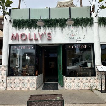 Molly's - Exterior front - Breakfast & Brunch Near Me - San Diego, California Molly's - Exterior front - Breakfast & Brunch Near Me - San Diego, California