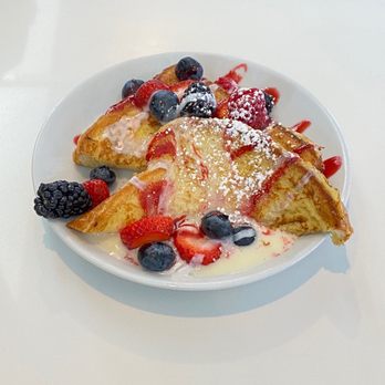 Leo's Brunch House - Wild Berry French Toast - Breakfast & Brunch Near Me - Carrollton , Texas Leo's Brunch House - Wild Berry French Toast - Breakfast & Brunch Near Me - Carrollton , Texas
