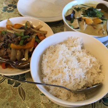 Thai Pudpong Restaurant - Phad gra prow (stir fried beef) and green curry chicken with rice~ - Thai Near Me - West Vancouver, British Columbia Thai Pudpong Restaurant - Phad gra prow (stir fried beef) and green curry chicken with rice~ - Thai Near Me - West Vancouver, British Columbia