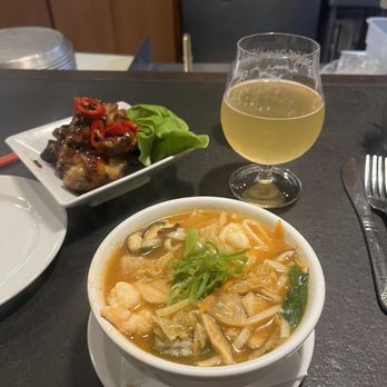Pearl Restaurant & Oyster Bar - Hot n sour soup, wings, Allagash White in a tulip glass - Asian Fusion Near Me - Peterborough, New Hampshire Pearl Restaurant & Oyster Bar - Hot n sour soup, wings, Allagash White in a tulip glass - Asian Fusion Near Me - Peterborough, New Hampshire