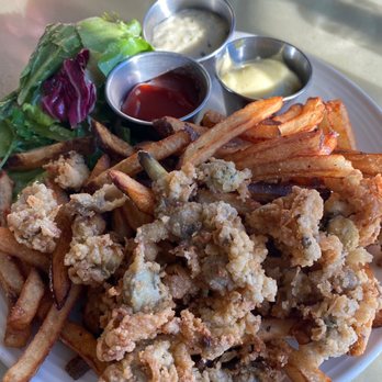 Scales - Fried belly clams (plate size) - Seafood Near Me - Portland, Maine Scales - Fried belly clams (plate size) - Seafood Near Me - Portland, Maine