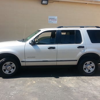 Deluxe Mobile Detail - Side view of detailed Ford Explorer. - Auto Detailing Near Me - Spring Valley, California Deluxe Mobile Detail - Side view of detailed Ford Explorer. - Auto Detailing Near Me - Spring Valley, California