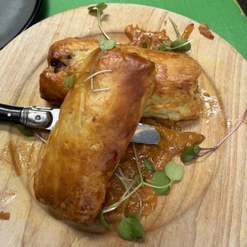 Bush Farmhouse - Sausage rolls - Breakfast & Brunch Near Me - Black Mountain, North Carolina Bush Farmhouse - Sausage rolls - Breakfast & Brunch Near Me - Black Mountain, North Carolina