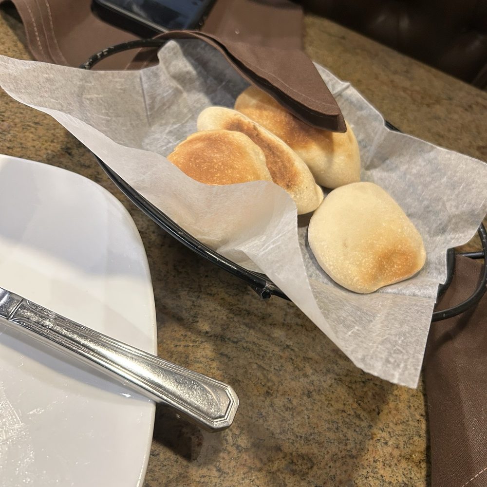 La Shish - Baked Bread - Middle Eastern Near Me - Dearborn, Michigan La Shish - Baked Bread - Middle Eastern Near Me - Dearborn, Michigan