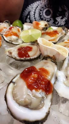 Connie's Seafood Kitchen by null