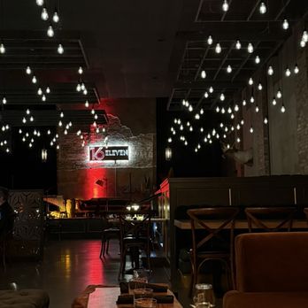 16Eleven - Interior - Steakhouses Near Me - Everett, Washington