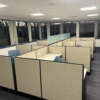 Henry's Cleaning Service - Office Cubicles - Home Cleaning Near Me Henry's Cleaning Service - Office Cubicles - Home Cleaning Near Me