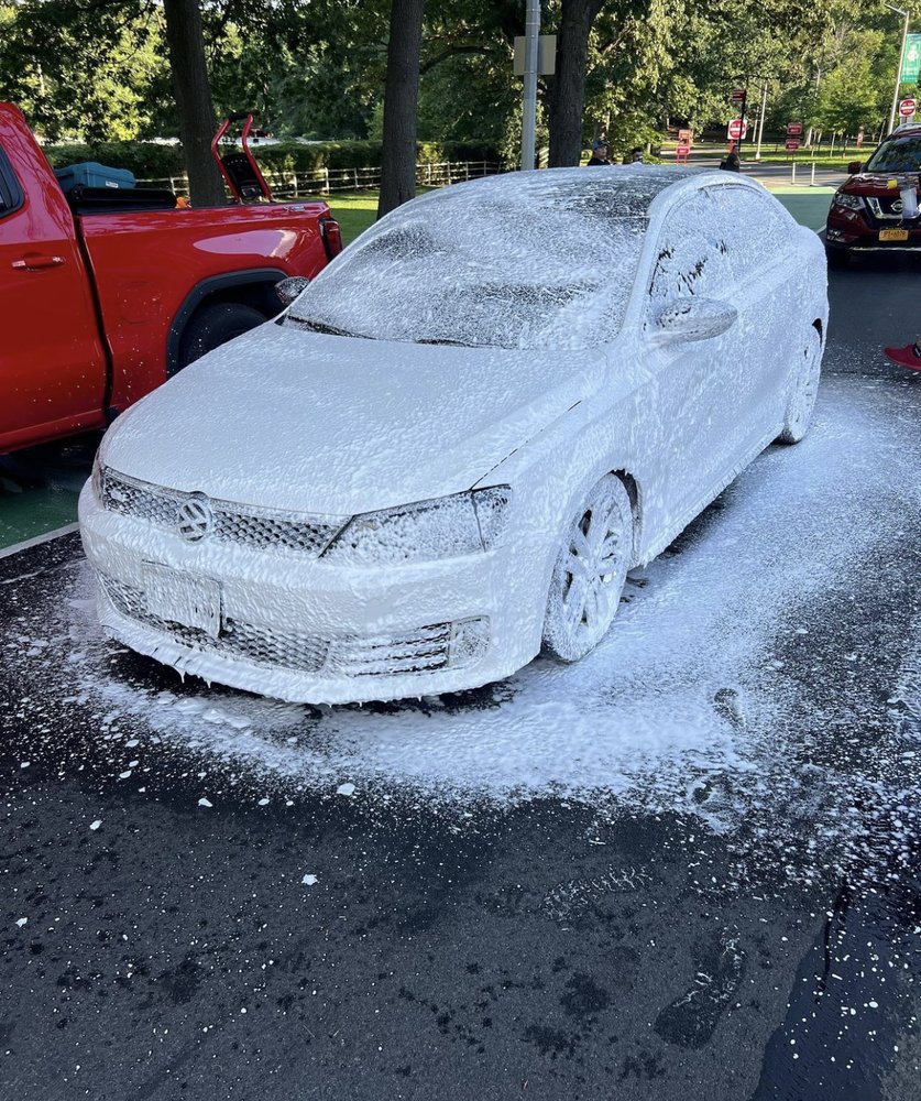 DRIVE BY MOBILE WASH Updated August 2024 12 Photos Eastchester