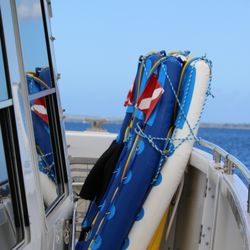 Four Winds Molokini Maui Snorkel Tour - Snuba, no experience necessary.  Allows you to float at any level using air just like the pros who dive.  Lots of fun, be sure to try it!