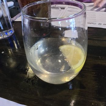 Killingtons Restaurant & Pub - French 75 but not in the proper glass - American Near Me - Huntersville, North Carolina Killingtons Restaurant & Pub - French 75 but not in the proper glass - American Near Me - Huntersville, North Carolina
