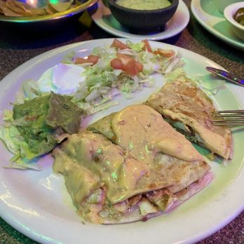 Tio Chucho Dos Mexican Restaurant - 1/2 order of chicken Quesadillas - Mexican Near Me - Houston, Texas Tio Chucho Dos Mexican Restaurant - 1/2 order of chicken Quesadillas - Mexican Near Me - Houston, Texas