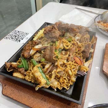 Uncle Cha Fusion Cafe - Beef stir fry noodles - Asian Fusion Near Me - Milpitas, California Uncle Cha Fusion Cafe - Beef stir fry noodles - Asian Fusion Near Me - Milpitas, California