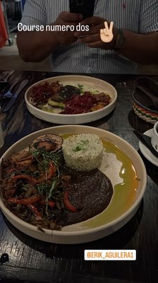 Chapulín Cantina by null