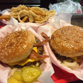 Babe's Old Fashioned Food - Order up! - Burgers Near Me - Helotes, Texas Babe's Old Fashioned Food - Order up! - Burgers Near Me - Helotes, Texas