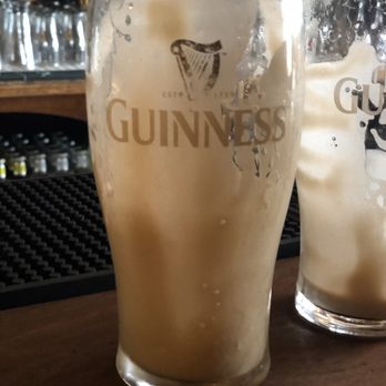 Ollie's Pub - a pint of guinness with ice - Irish Pub Near Me - Lodi, California