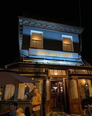 Moreland's Tavern by null