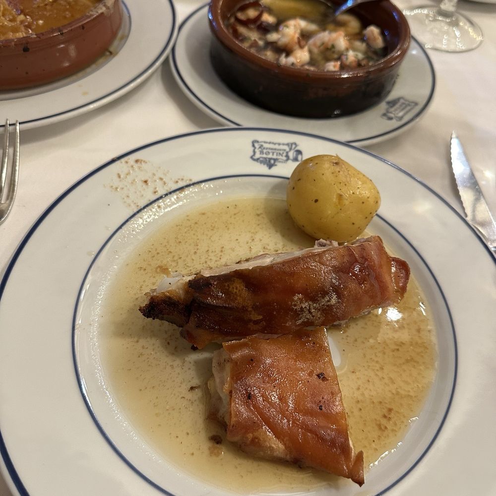 Botín - Suckling pig - Spanish Near Me - Madrid, M
