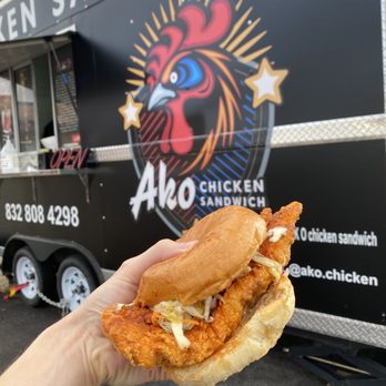 Ako’s - Crazy bird/hot chicken sandwich - Food Trucks Near Me - Alvin, Texas
