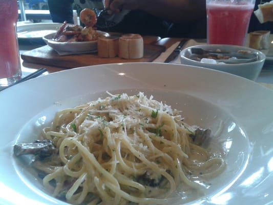 Alexis Bistro & Wine Bar @ Great Eastern Mall Ampang by null