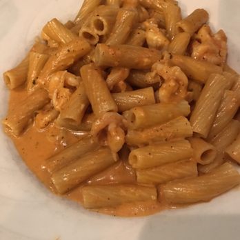 Salute - Shrimp ala vodka - Italian Near Me - Hartford, Connecticut