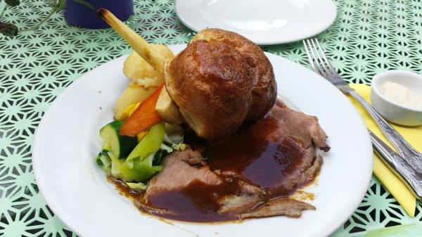 Queens Head Inn by null