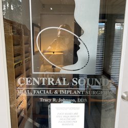 Central Sound Oral, Facial & Implant Surgery - Front door