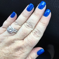 La Nails - Before sunlight. Light changing nails.