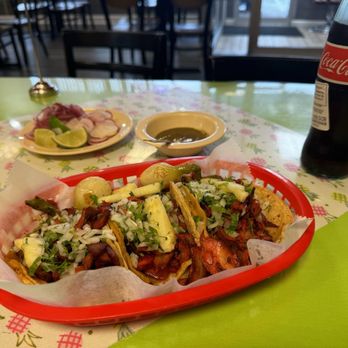 Tacos Toluca - Pork tacos and a Coke. I was offered a choice of salsa flavors and I always get the Verde. - Tacos Near Me - Indianapolis, Indiana Tacos Toluca - Pork tacos and a Coke. I was offered a choice of salsa flavors and I always get the Verde. - Tacos Near Me - Indianapolis, Indiana