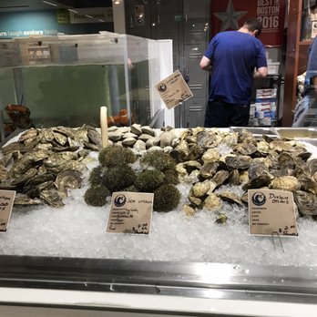 Red's Best - Seafood Near Me - Boston, Massachusetts Red's Best - Seafood Near Me - Boston, Massachusetts