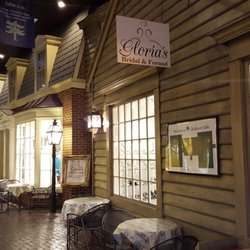 Gloria's Bridal & Formal