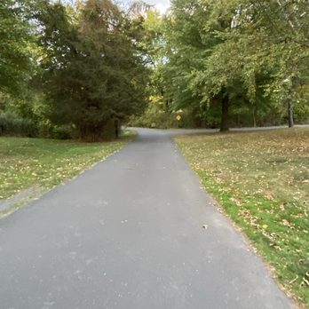 Quinnipiac Linear Trail - Parks Near Me - Wallingford, Connecticut