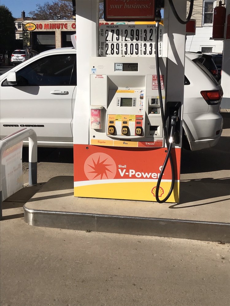 VALLEY GAS 32 Reviews 6937 Amboy Rd, Staten Island, New York Car