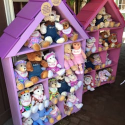 Lily's Personalized Teddy Bear - Personalized dolls and teddy bears.