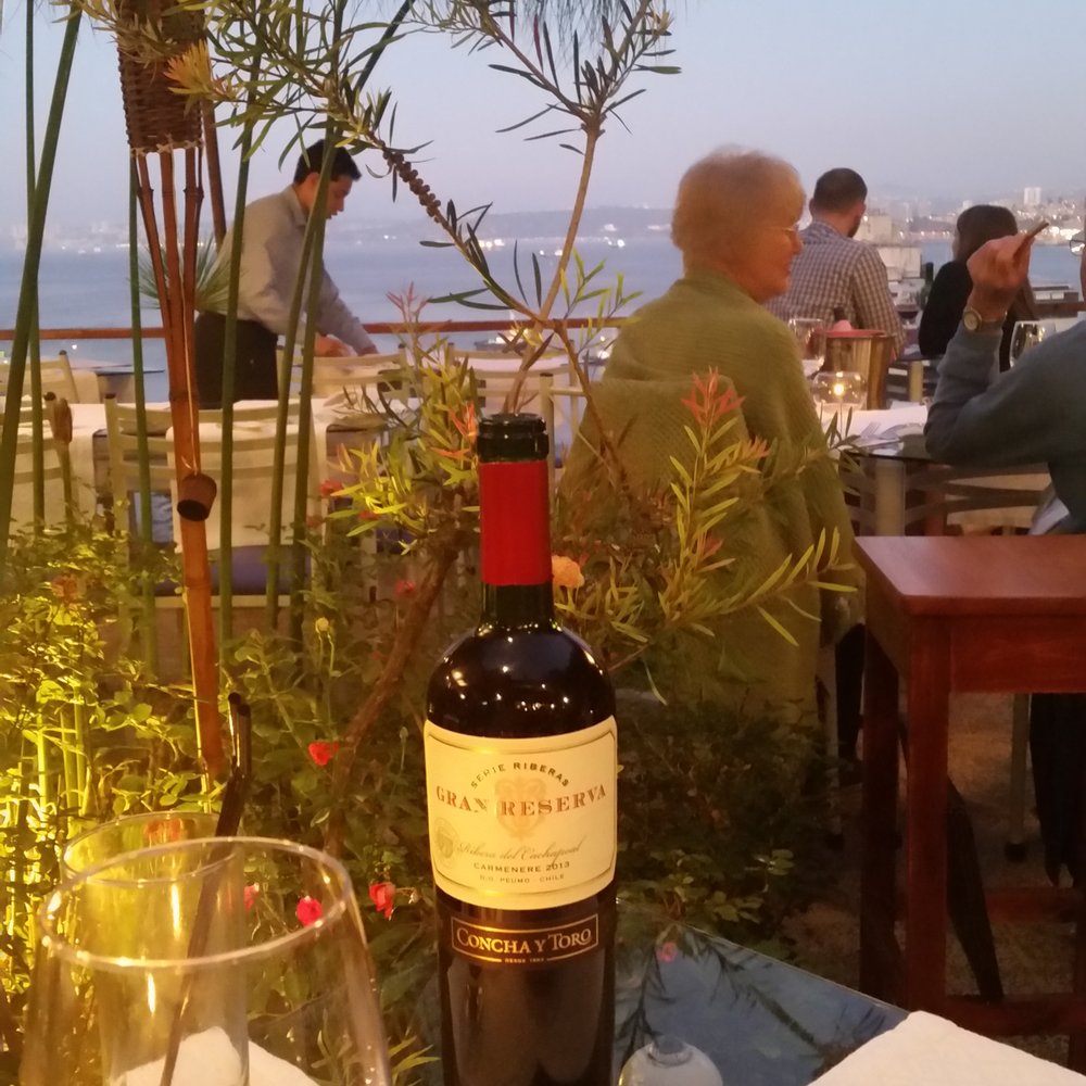La Concepción - Outstanding wine with dinner - Seafood Near Me - Valparaíso, VS La Concepción - Outstanding wine with dinner - Seafood Near Me - Valparaíso, VS