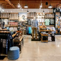 Ariat - Ariat Brand Shop in Studio City