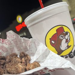 Buc-ee’s - Candy pecans