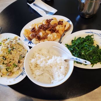 Golden Bull Restaurant - Seafood Near Me - Chicago, Illinois Golden Bull Restaurant - Seafood Near Me - Chicago, Illinois