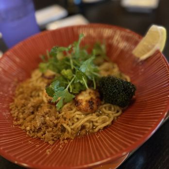 Munchie-Ken - Soupless Garlic Shrimp Ramen - Ramen Near Me - Fountain Valley, California