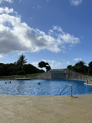 Halekulani Okinawa by null