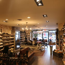 DNA Footwear