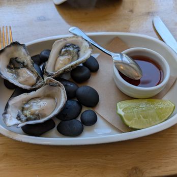 Garfish - Sydney rock oysters - Seafood Near Me - Manly, NSW Garfish - Sydney rock oysters - Seafood Near Me - Manly, NSW