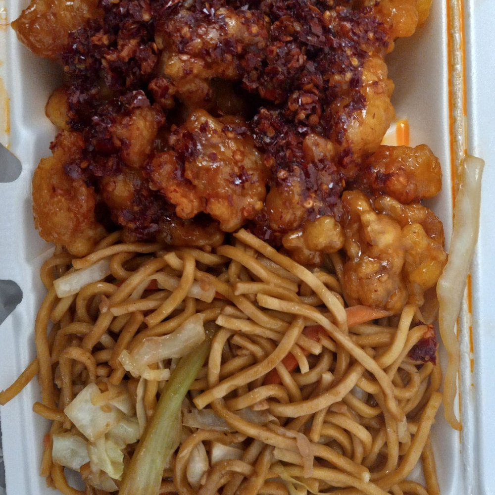 General Two's combination with lo mein.