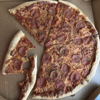 Pizza Hut - Pizza Near Me - Riverdale, Georgia