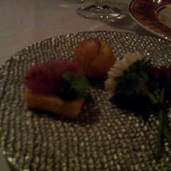 Acquerello - Finger bites - Veal tartare and cheese profiterole - Italian Near Me - San Francisco, California