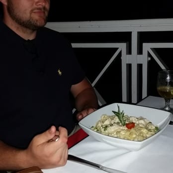 Tempo Steak & Pasta - Fettuccine with chicken. So good. - Italian Near Me - Rio Grande, Puerto Rico Tempo Steak & Pasta - Fettuccine with chicken. So good. - Italian Near Me - Rio Grande, Puerto Rico