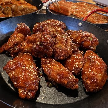 K Pocha - Delicious sweet and spicy wings--not too spicy, very hot and crispy, but pricy!  $30 for 10 wings! - Korean Near Me - Aurora, Colorado