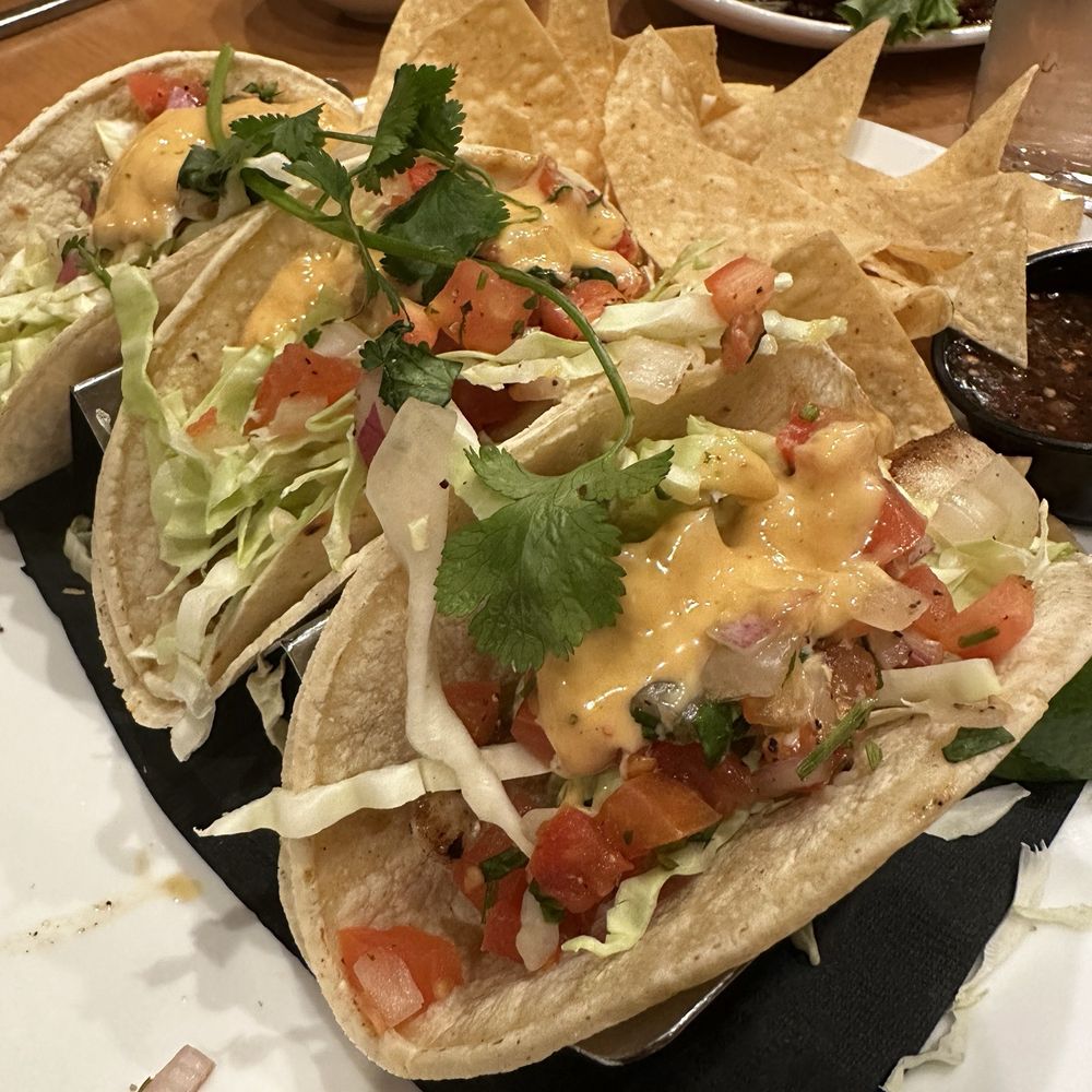 MB Grille - Mahi mahi tacos - New American Near Me - Simi Valley, California MB Grille - Mahi mahi tacos - New American Near Me - Simi Valley, California