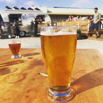 Faction Brewing - So refreshing and much needed Summer IPA - Breweries Near Me - Alameda, California Faction Brewing - So refreshing and much needed Summer IPA - Breweries Near Me - Alameda, California