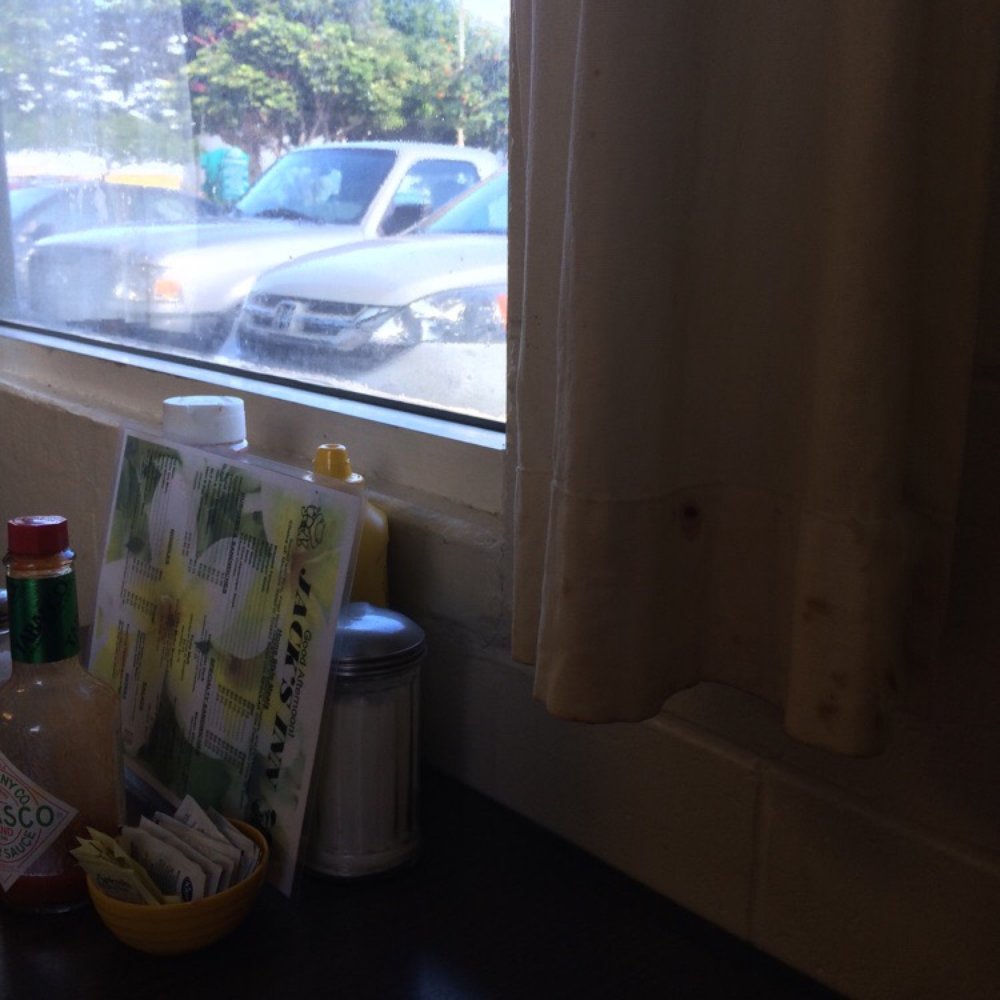 Jack's Inn - Breakfast & Brunch Near Me - Kahului, Hawaii