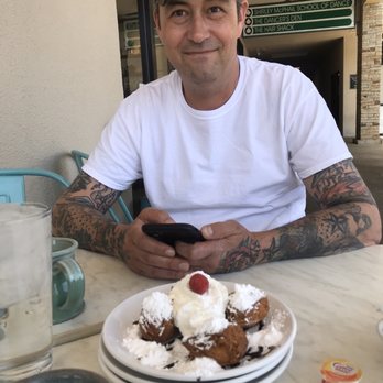 Another Broken Egg Cafe - Happy birthday to my sweet husband - American Near Me - Austin, Texas Another Broken Egg Cafe - Happy birthday to my sweet husband - American Near Me - Austin, Texas